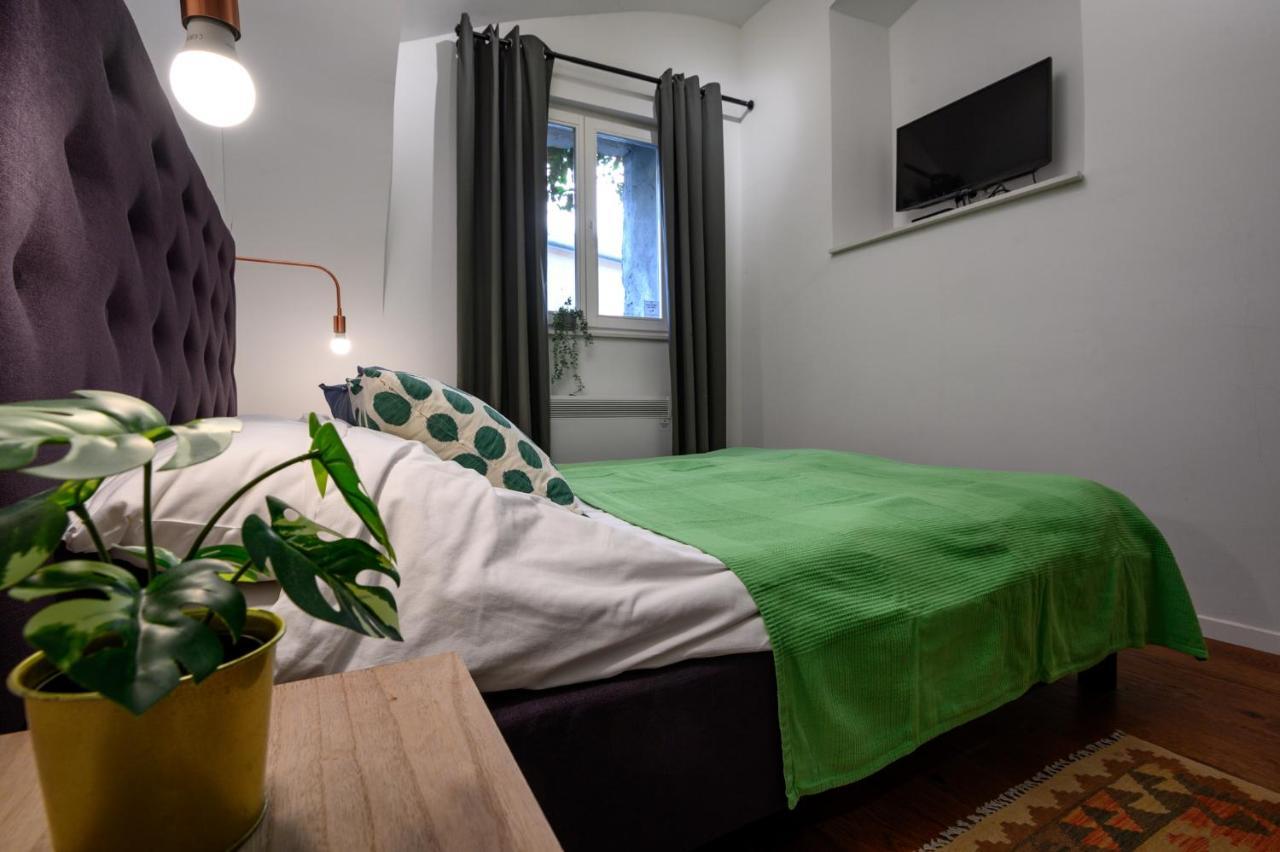 Swanky Old Town Apartment Zagreb Exterior foto